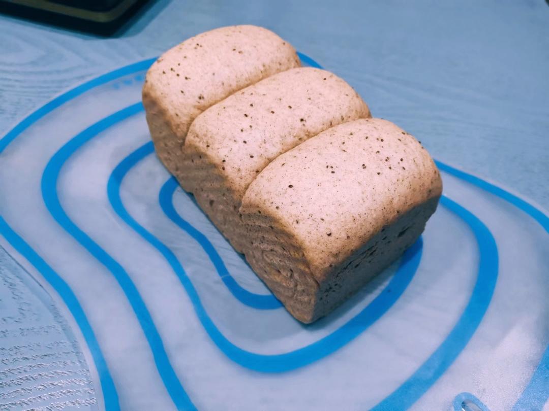 全家都爱吃的健康全麦吐司，新手也能做