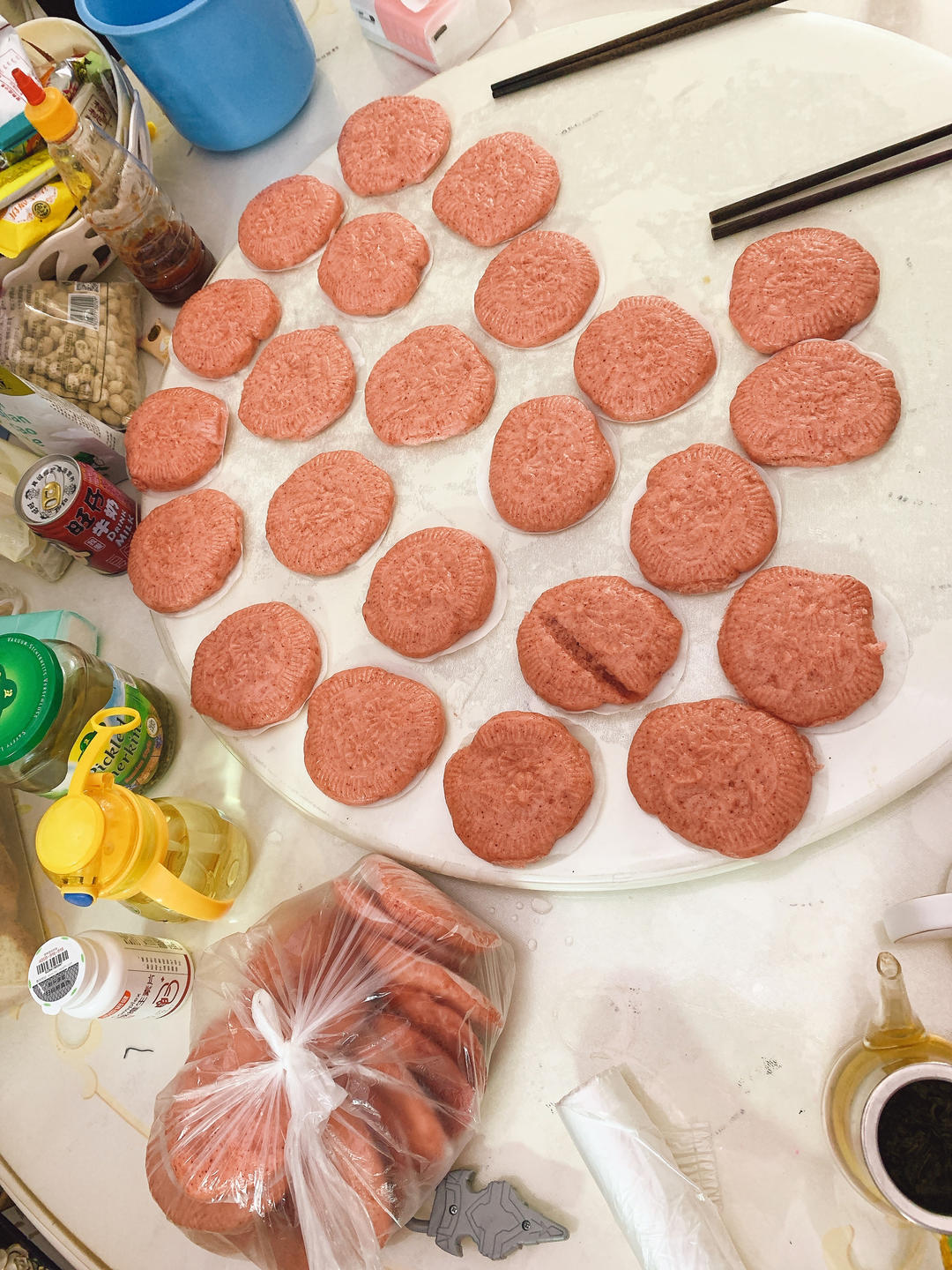 客家流传百年的美食~红粄里