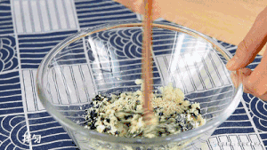 豆腐海苔脆饼 宝宝辅食食谱的做法 步骤5