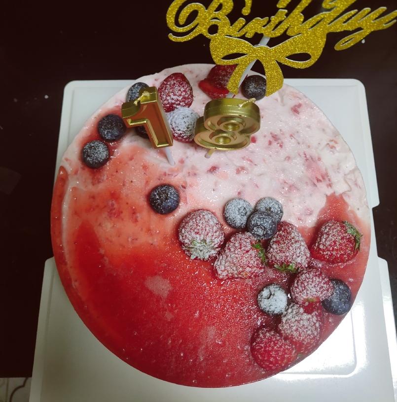 生日蛋糕·草莓慕斯