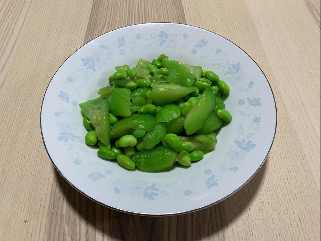 江南春天之丝瓜炒毛豆