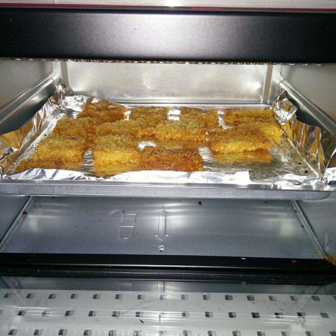 巧用剩饭做香脆锅巴