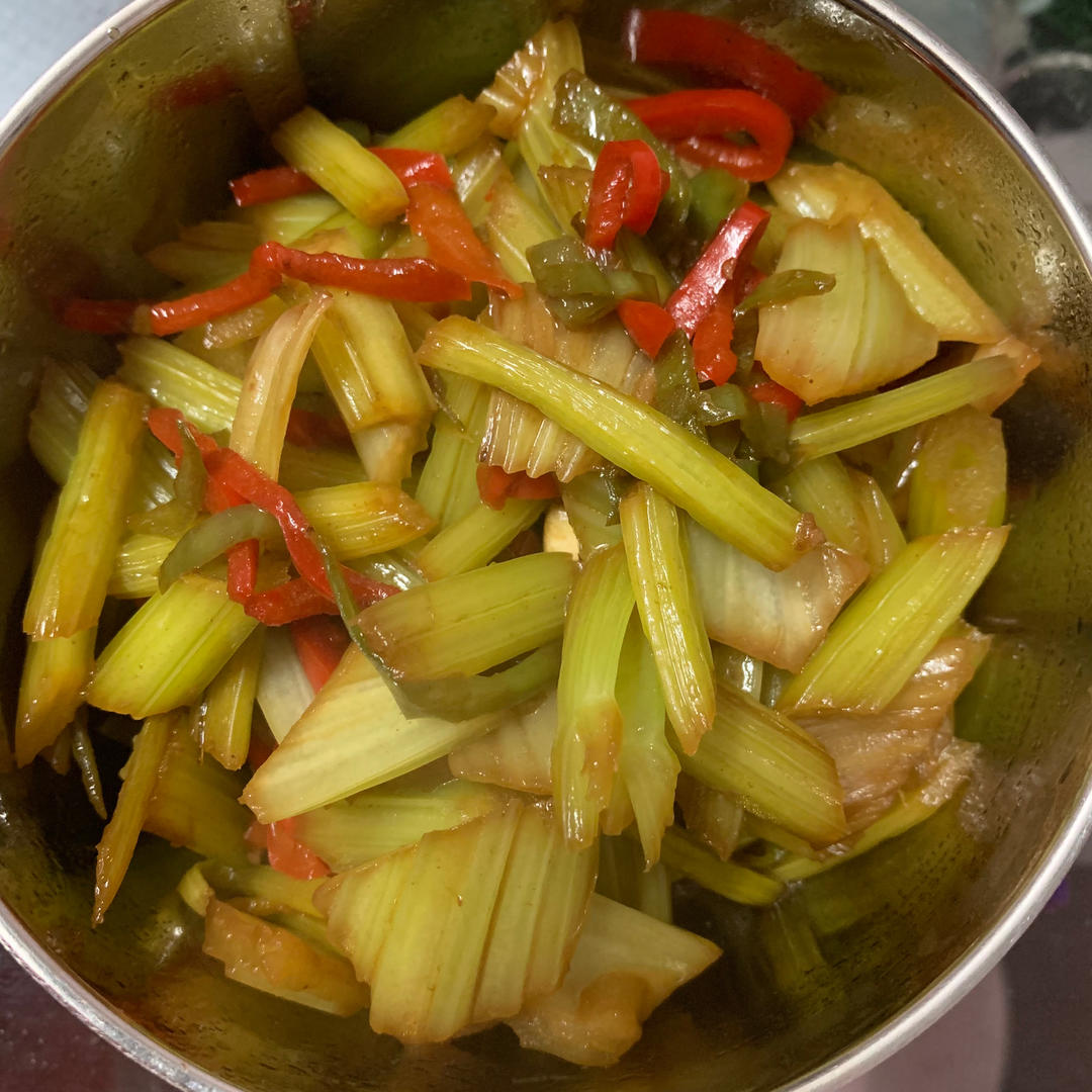素炒芹菜