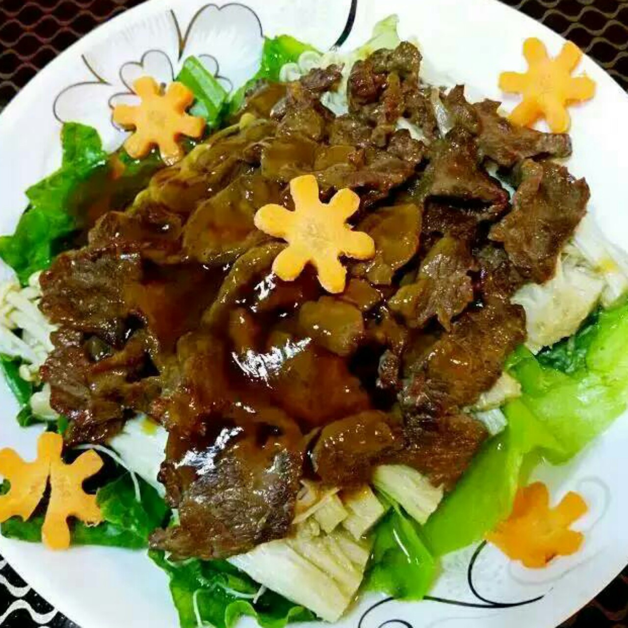 蚝油金针菇肥牛