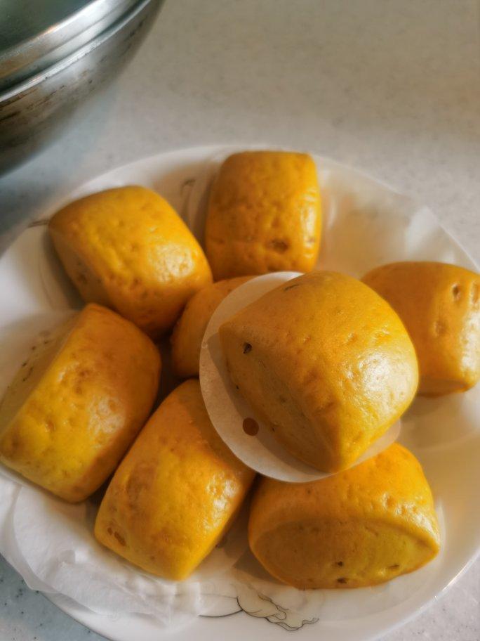 新手也可以--详解如何做出人见人爱、金黄的南瓜馒头