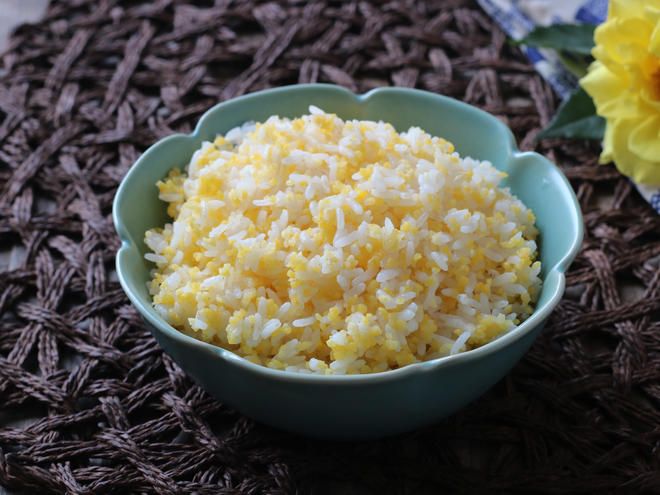 玉米渣米饭（粗粮和大米最佳比例）的做法