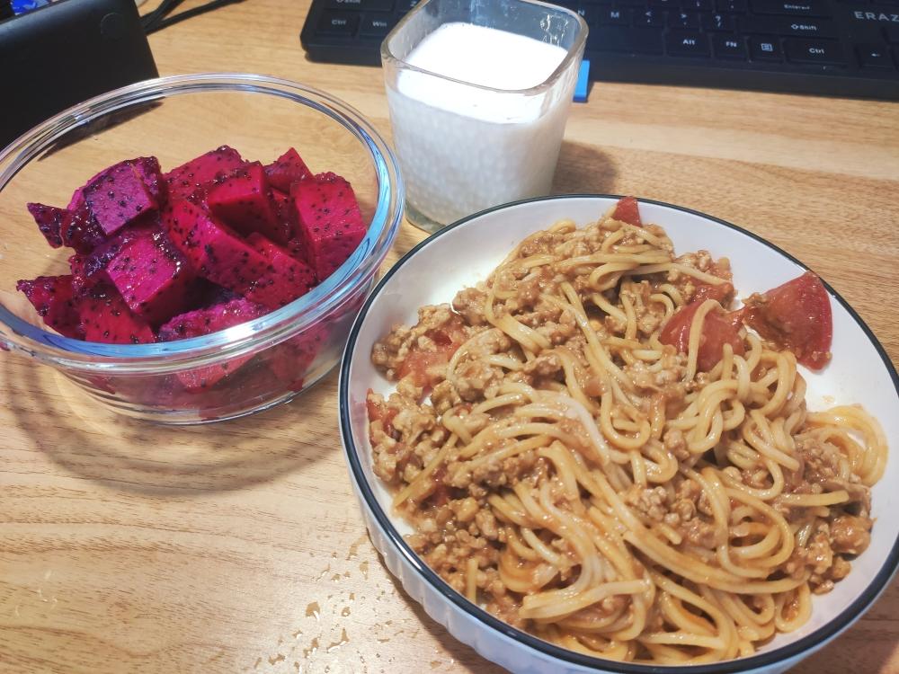 番茄肉酱意面