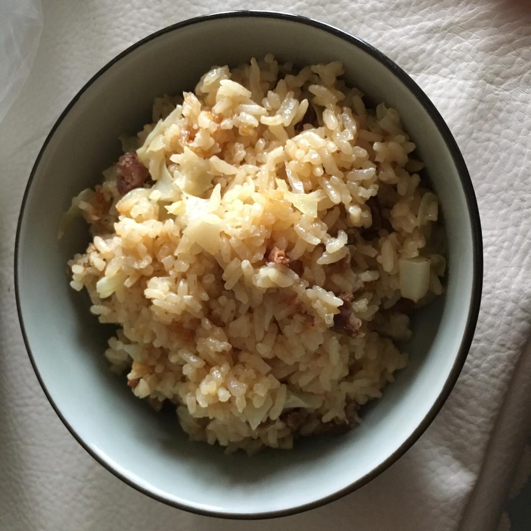 懒人版电饭煲香肠焖饭