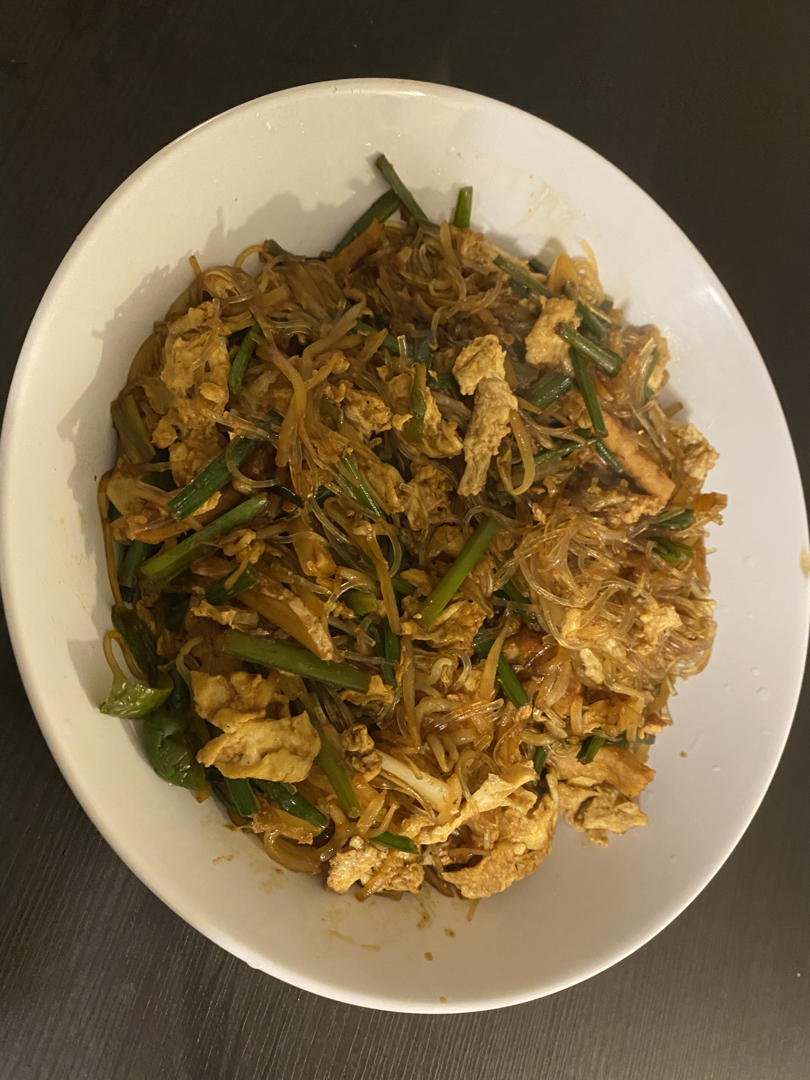 家庭版炒合菜【绿豆芽粉条炒鸡蛋】