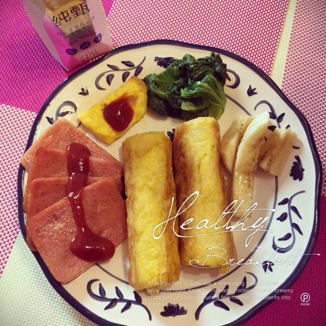 鸡蛋吐司香蕉卷