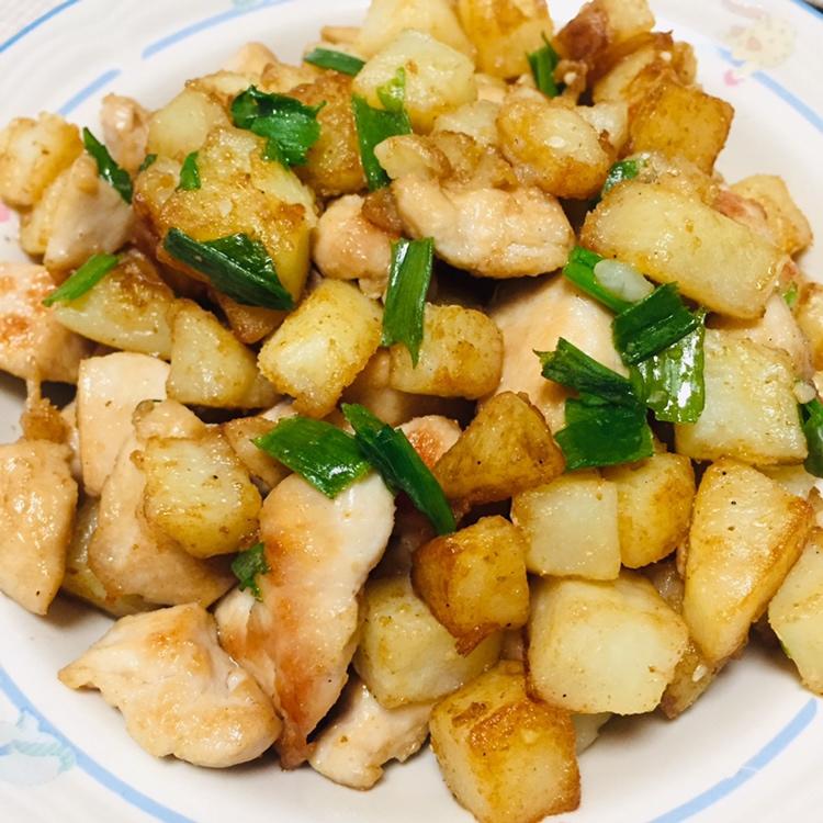 一道怎么做都好吃的干煎土豆鸡丁（红烧，咖喱，椒盐，孜然）
