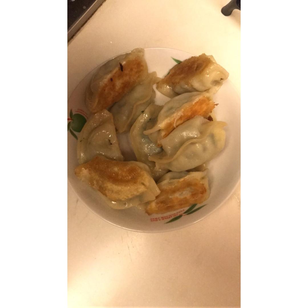 脆底煎饺