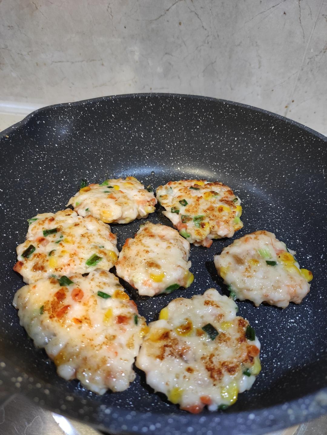 【女儿极力推荐】虾饼颗粒感玉米粒胡萝卜丁早餐搭档满口虾肉健身减脂蛋白质