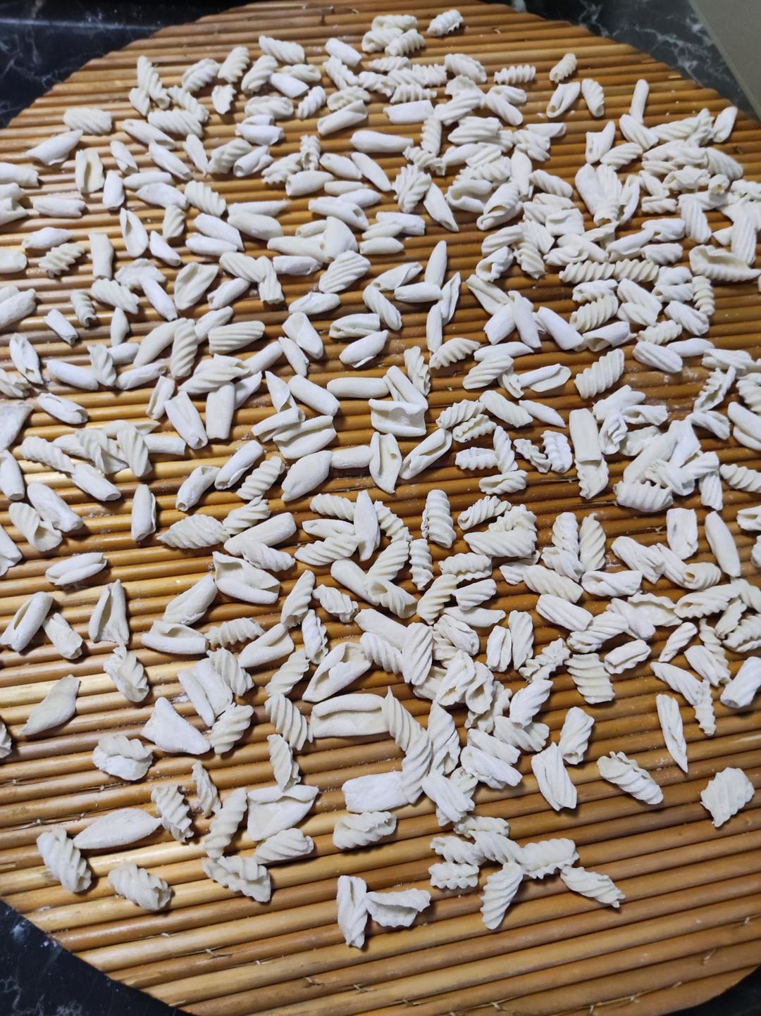 花样猫耳朵（花样麻食）