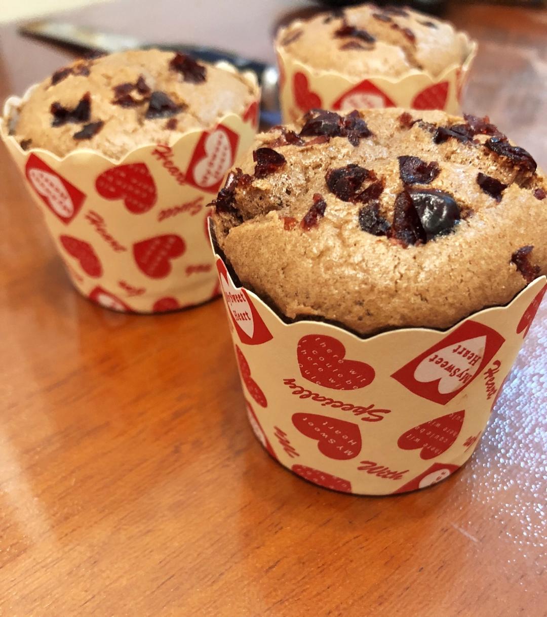 不会回缩的纸杯蛋糕