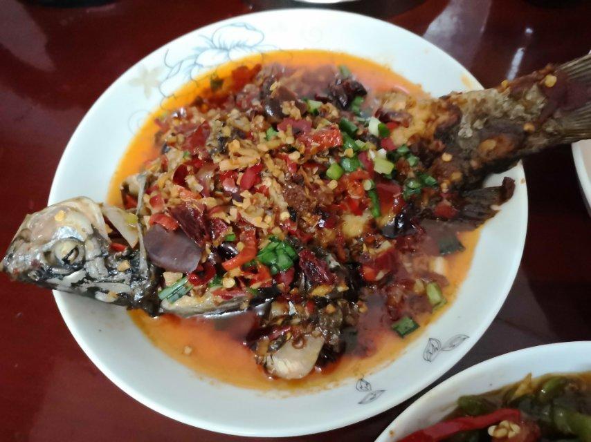 红烧鲫鱼