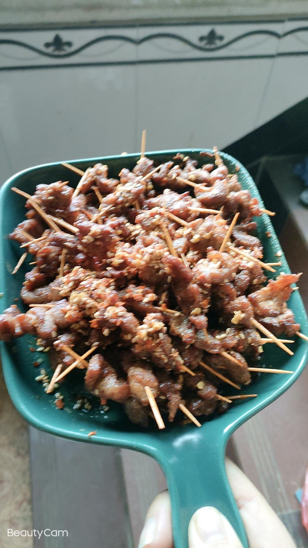 牙签肉（猪肉，内附各种口味做法，记得收藏）