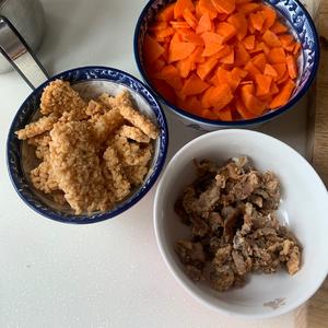 胡萝卜锅巴炒肉（简单）的做法 步骤4