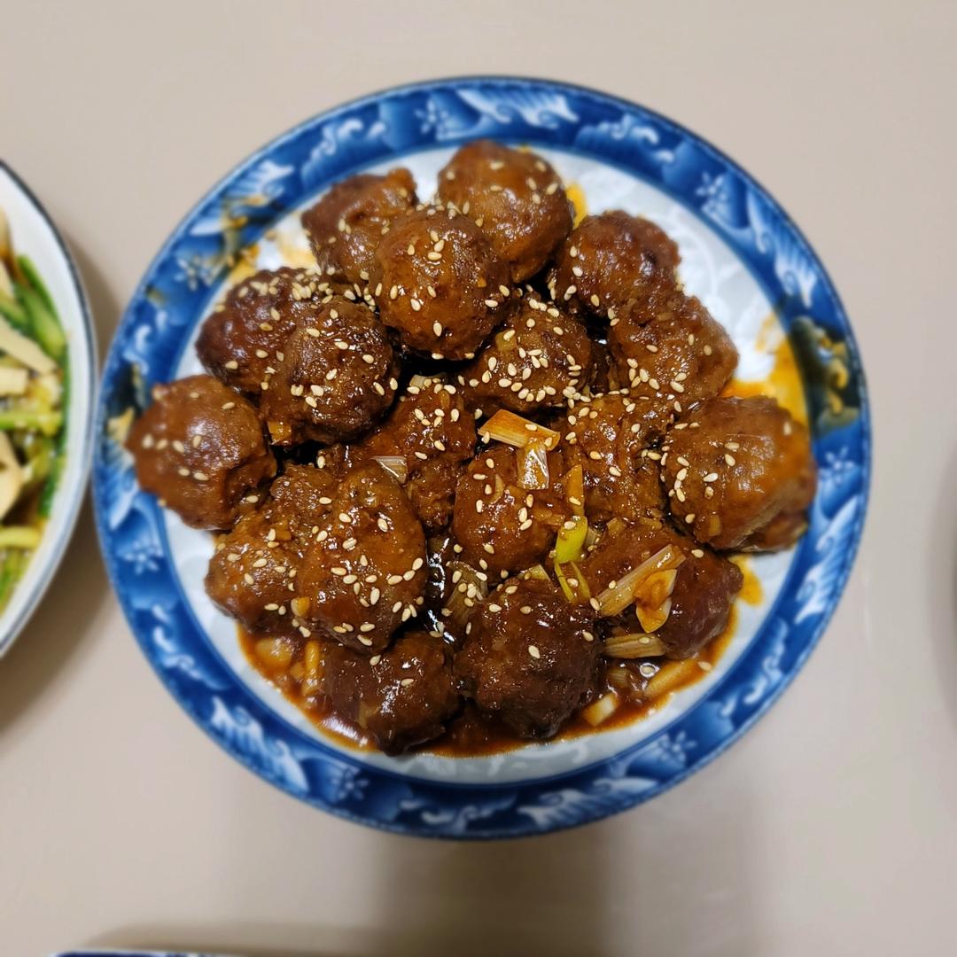 糖醋丸子(在家也能做出饭店的味道)