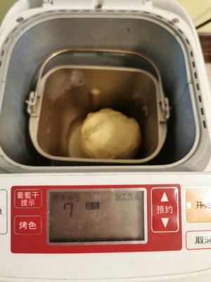 面包机做肉松海苔面包卷的做法 步骤5