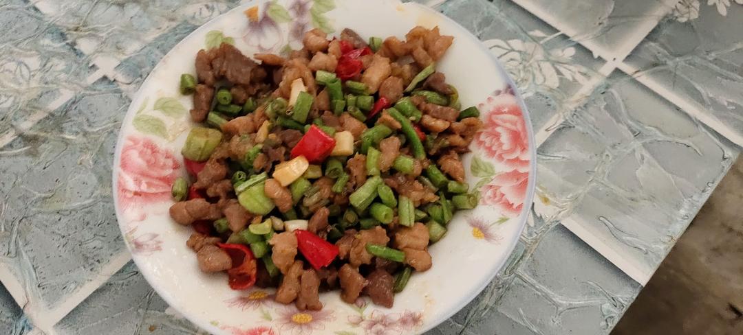 肉沫豆角下饭菜