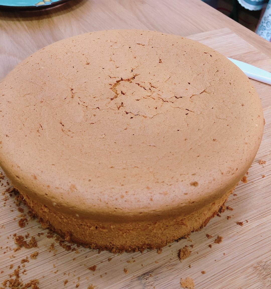 8寸蔓越莓戚风蛋糕