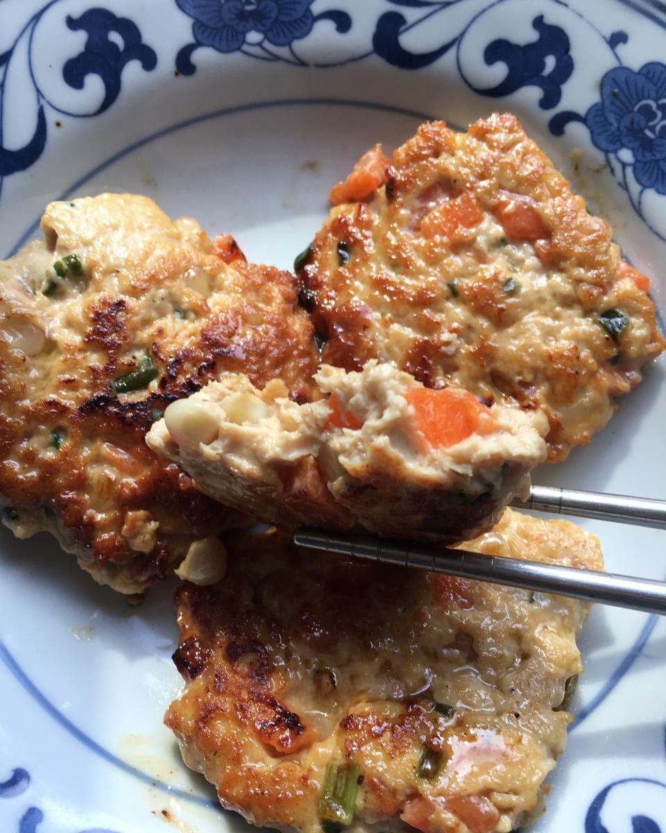 减肥餐低脂鸡胸肉饼