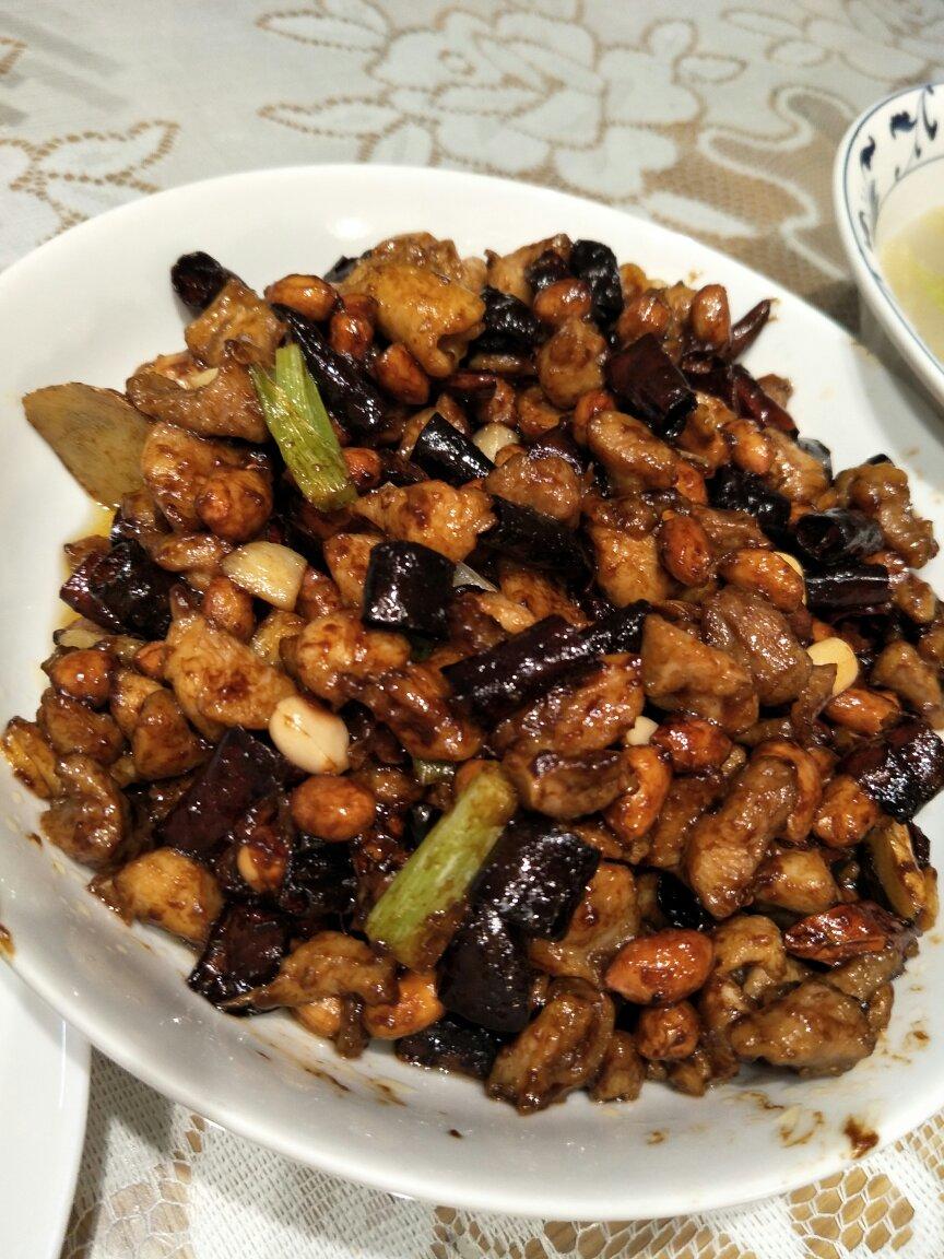 宫保鸡丁！最正宗最讲究的做法！