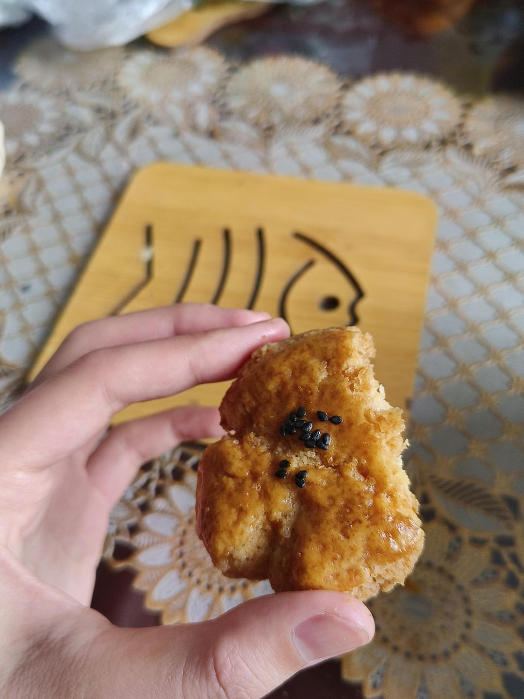 轻轻一按就碎掉的原味桃酥（不输猪油版）