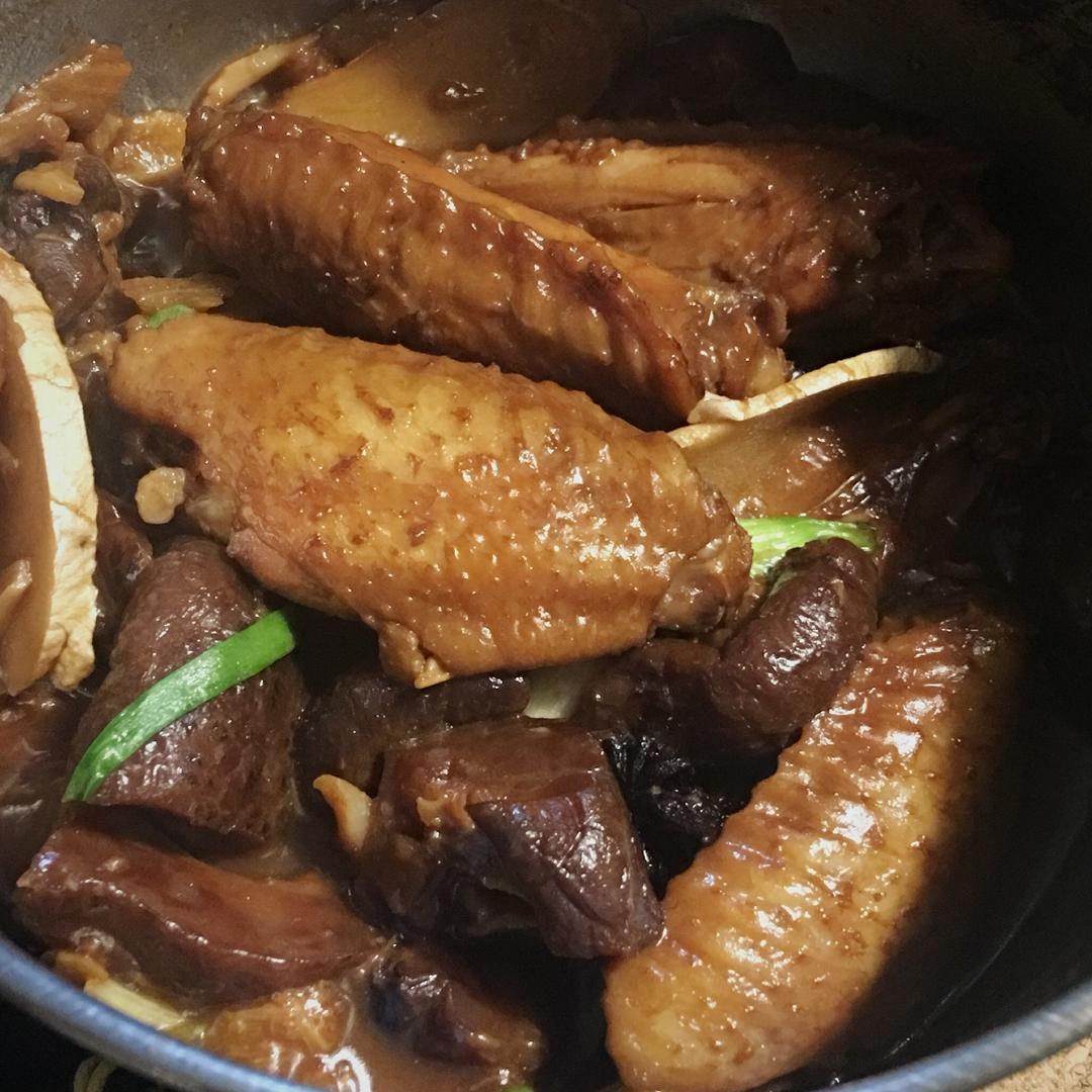 香菇炖鸡翅