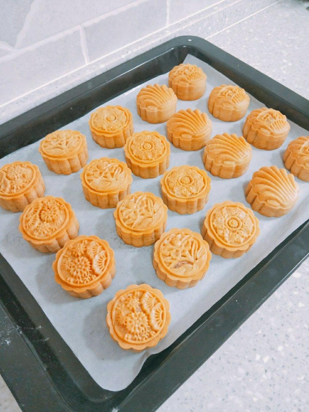 广式蛋黄月饼（75克、50克、各种规格都有）