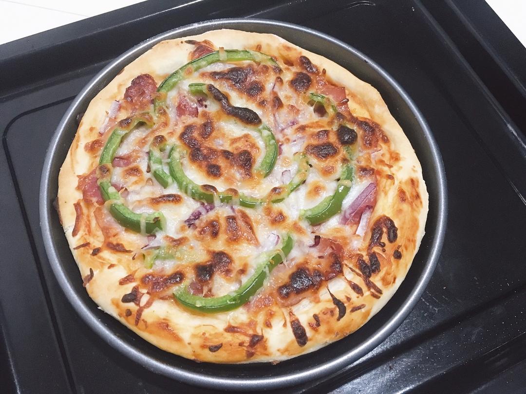 8寸纯手工什锦披萨