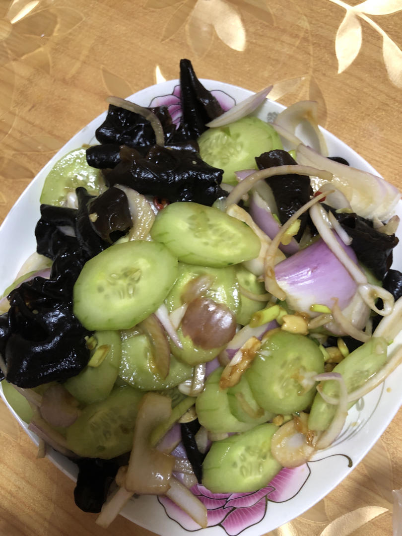【凉拌木耳】按照我的做法，比饭店还好吃！调味汁是关键~好吃到停不下来