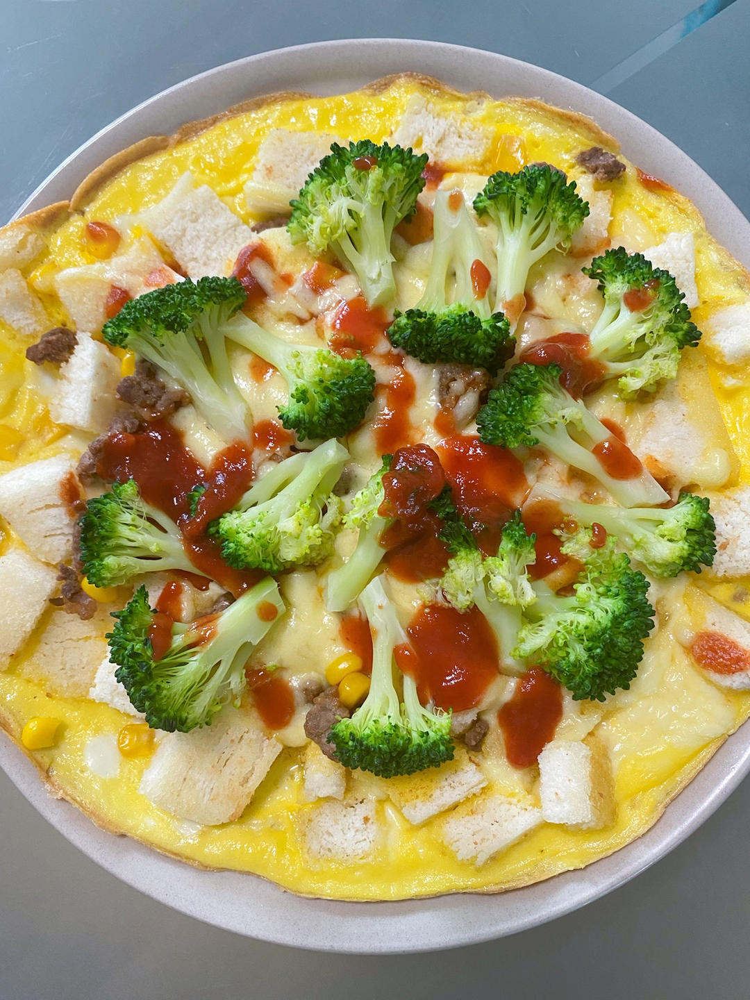 馒头披萨（用吐司也可以，消灭馒头吐司的早餐）