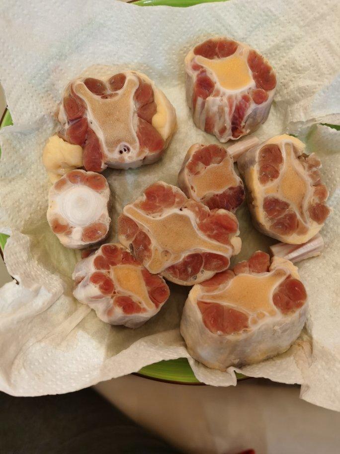 牛尾罗宋汤「番茄牛尾汤——俄罗斯妈妈的味道」