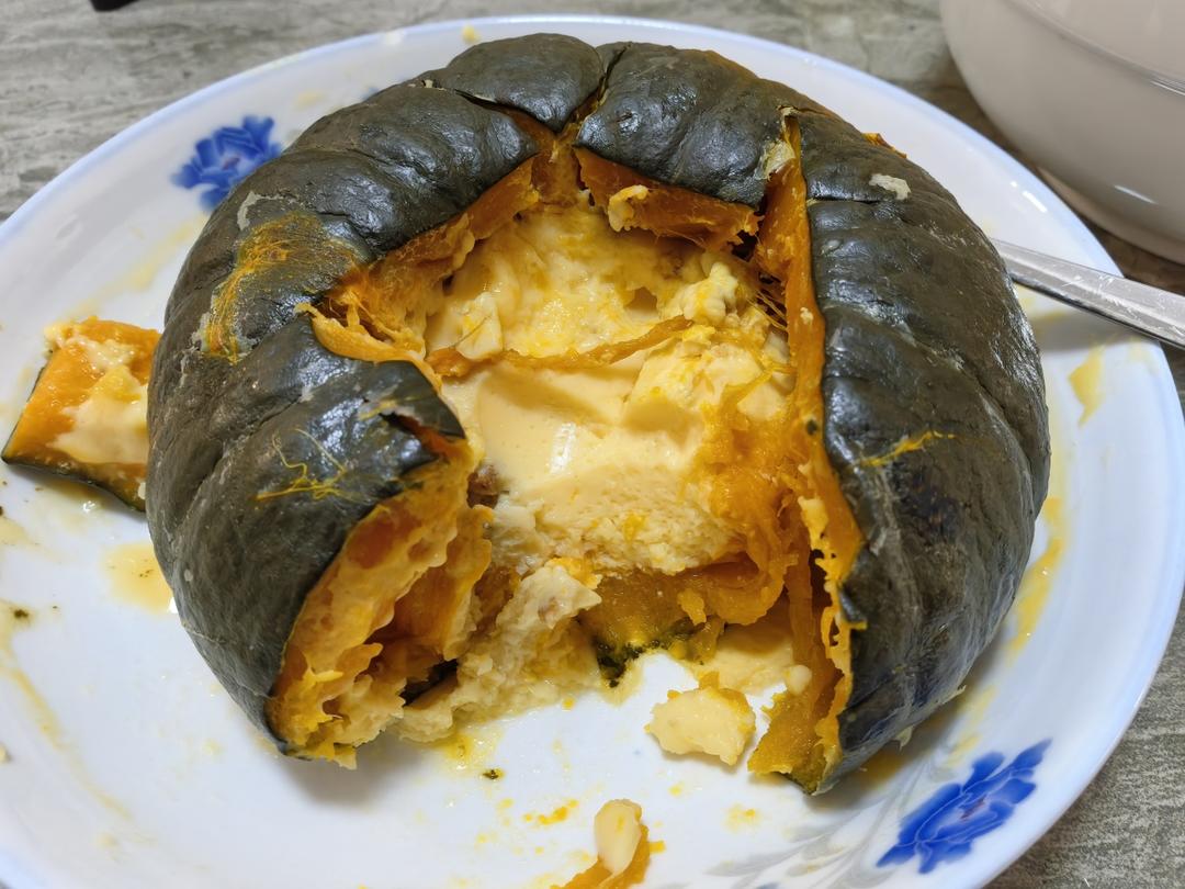 贝贝南瓜蒸蛋的做法