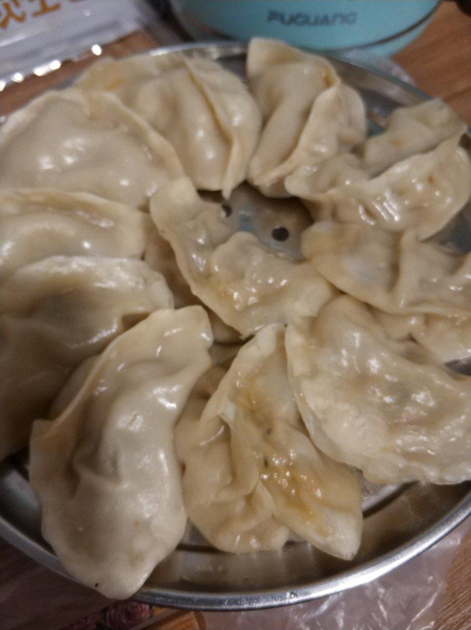 芹菜猪肉馅儿饺子