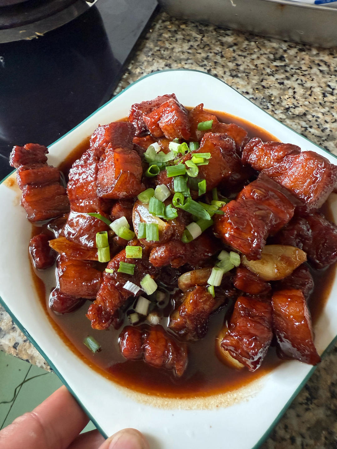 不焯水不放油的家常红烧肉