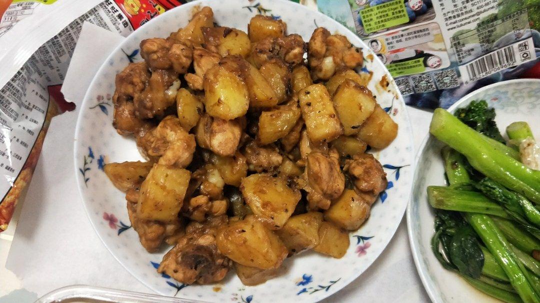 土豆焖鸡腿