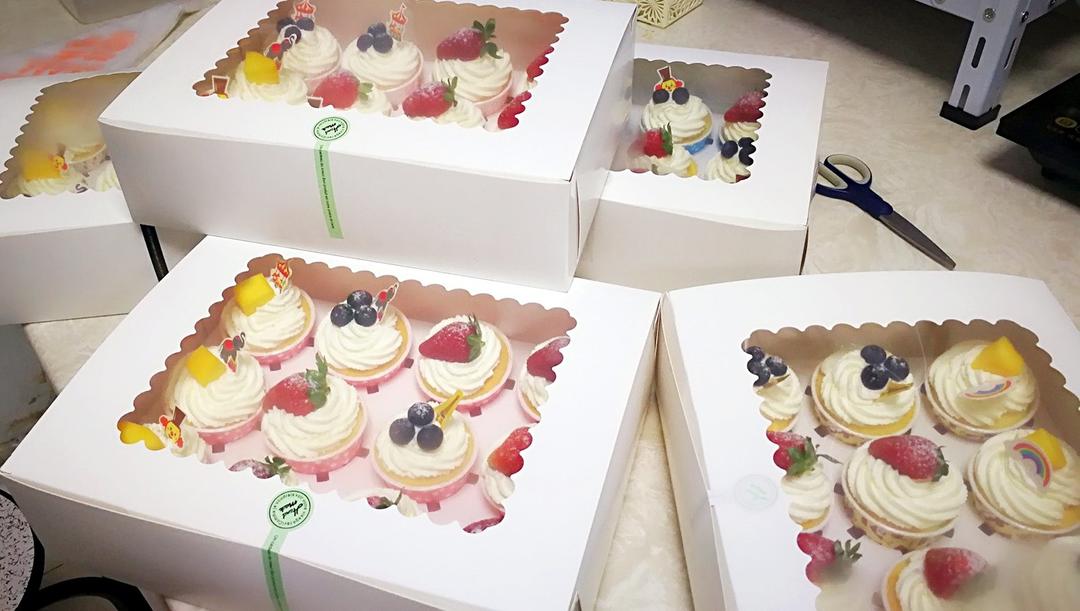 《Tinrry下午茶》教你做简易纸杯蛋糕