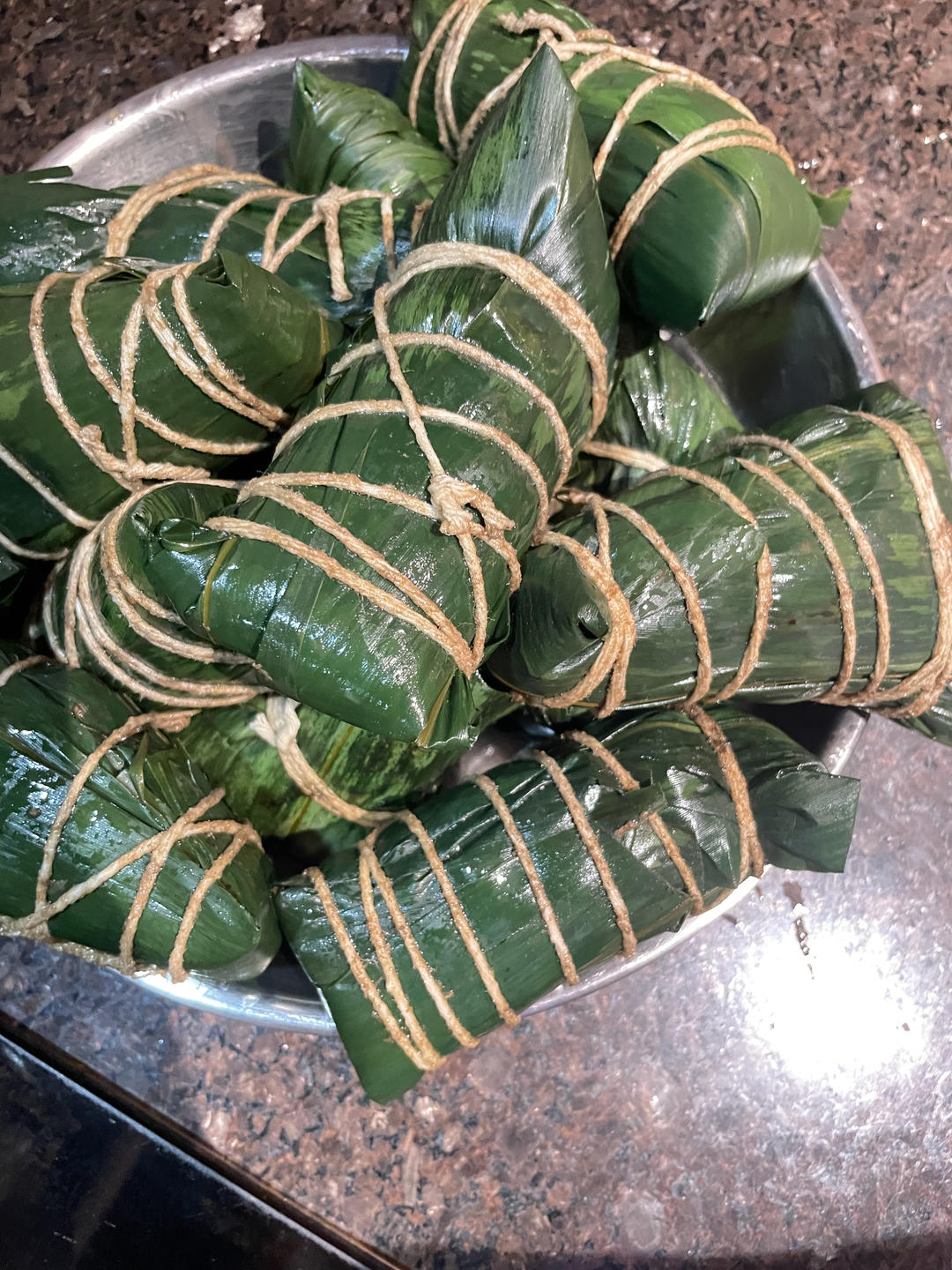 四角长粽子的包法（有视频）