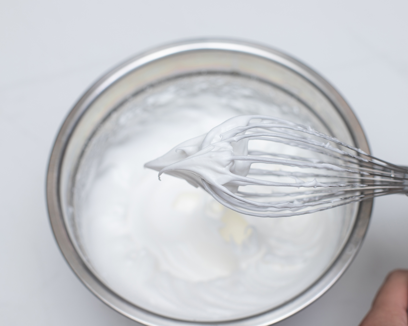 简单又好吃的海盐奶盖爆浆蛋糕教程配方！的做法 步骤7