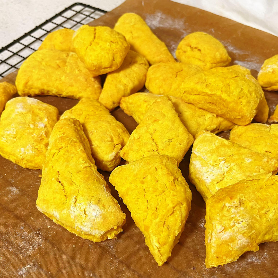 完美裂纹～百分百成功的超好吃奶香司康（禁止搬运）