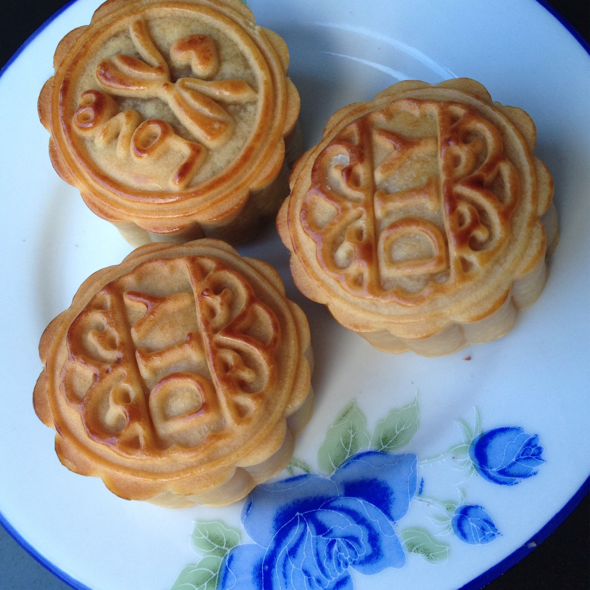 广式月饼——蛋黄莲蓉月饼