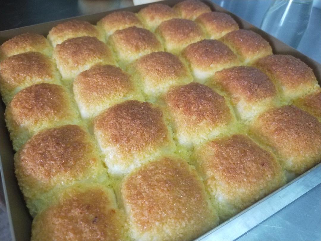 椰蓉餐包（一次发酵，玉米油版，或黄油）