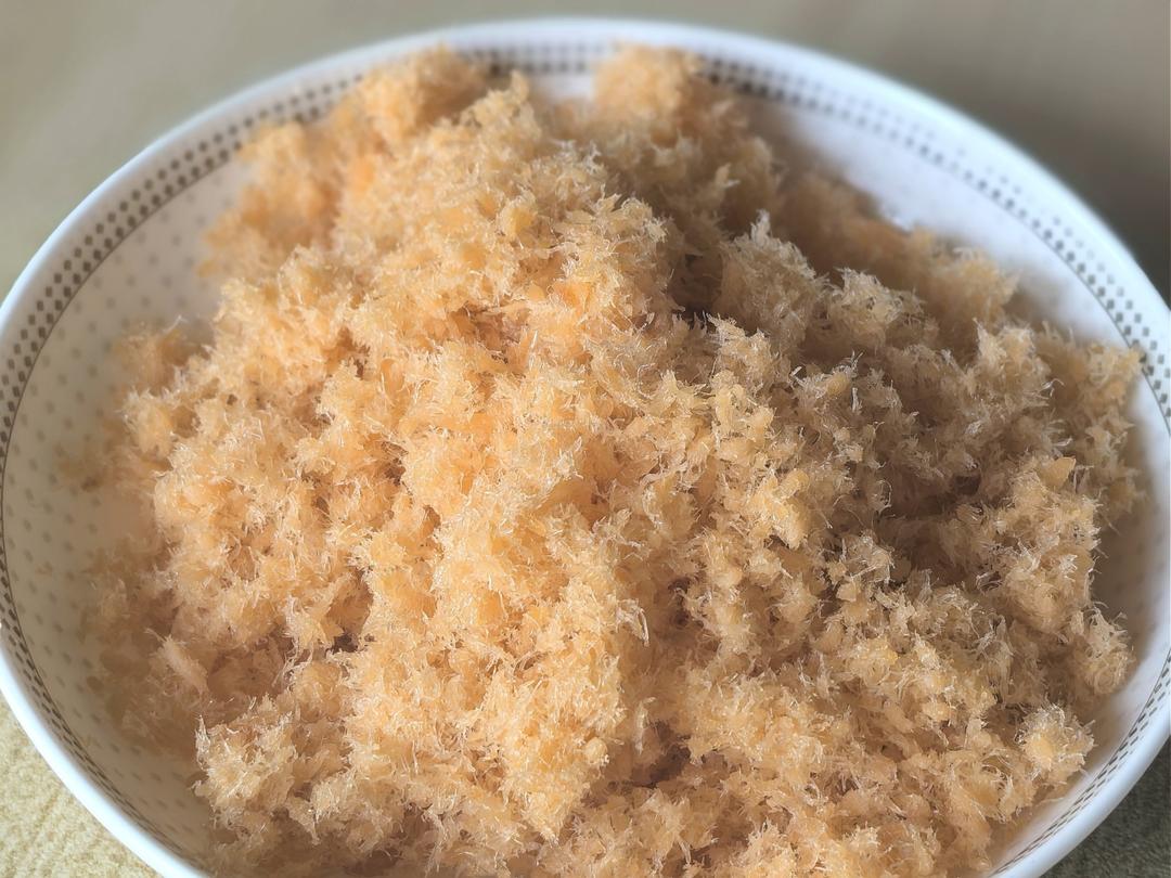 三文鱼肉松（宝宝辅食八个月）