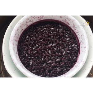 芒果椰浆黑米饭的做法 步骤2