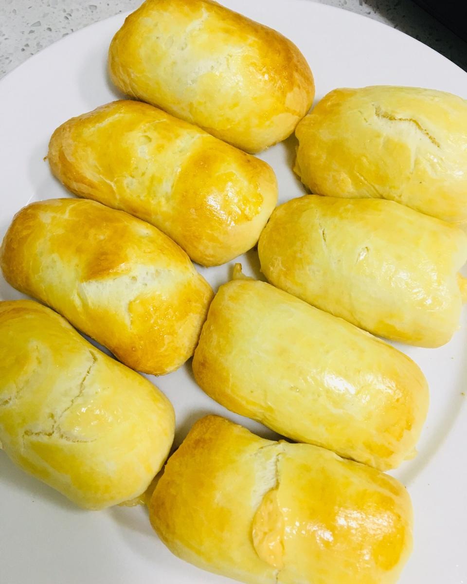 黑白芝麻乳酪餐包