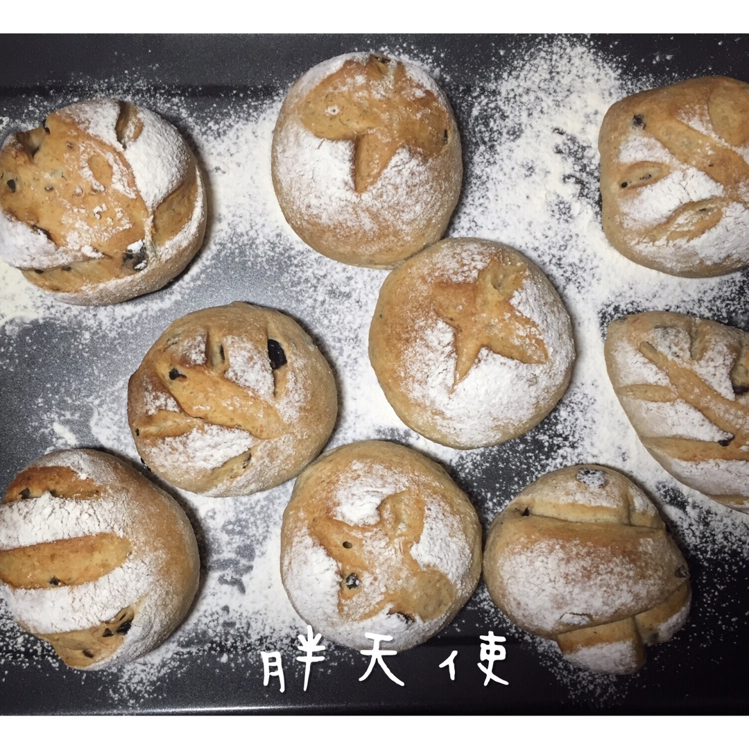 哈奇0328 - 全麦牛奶蜜豆软欧（面包机版，250克面团）