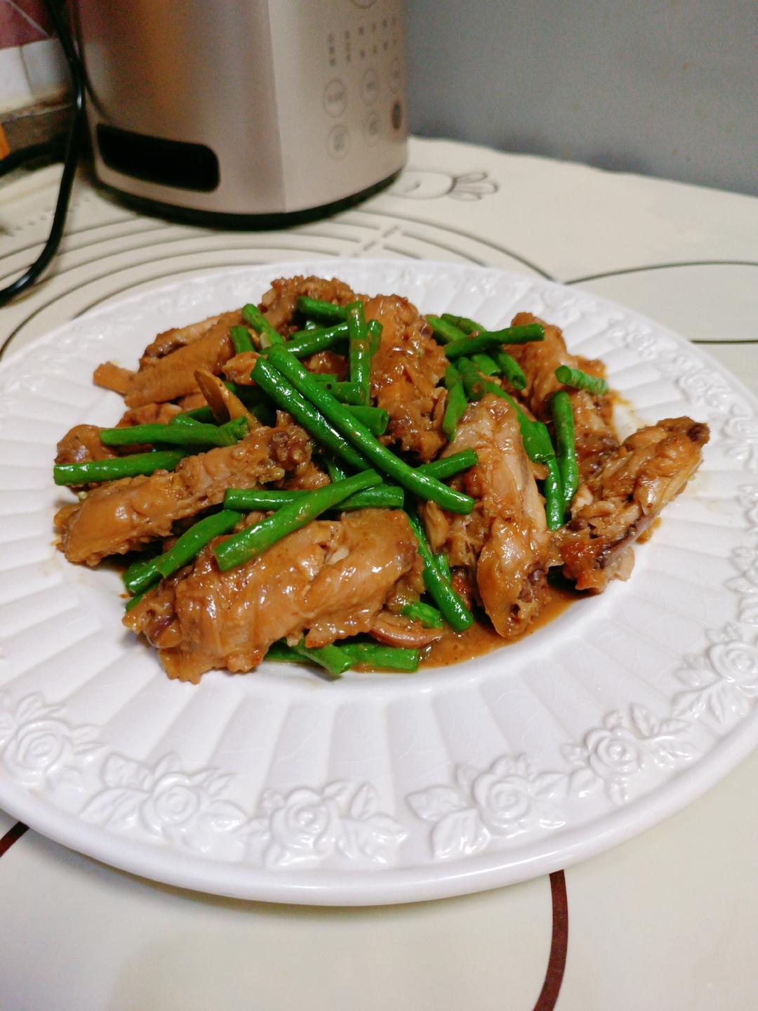 外婆教我的红烧鸡翅·连汤汁都狠好吃！！！